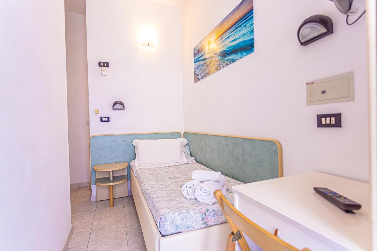 Hotel Continental Bellaria-Igea Marina Dış mekan fotoğraf